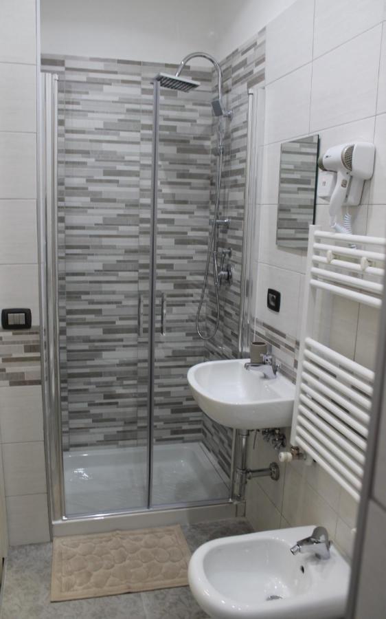 Riccia, Frolla E Babba Apartman Nápoly Szoba fotó